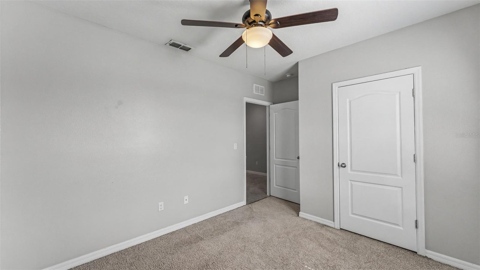 AUBURNDALE MANOR - Residential