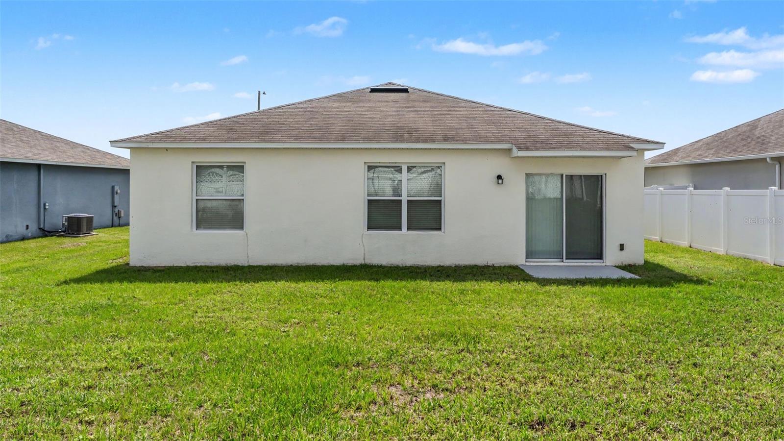 AUBURNDALE MANOR - Residential