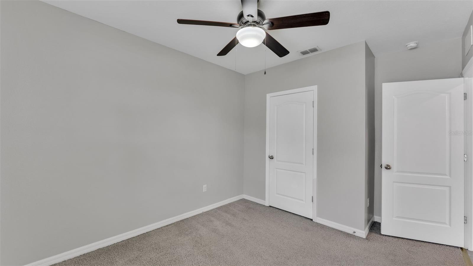 AUBURNDALE MANOR - Residential