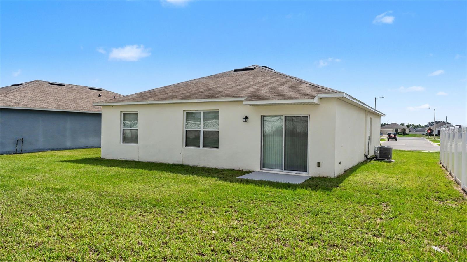 AUBURNDALE MANOR - Residential