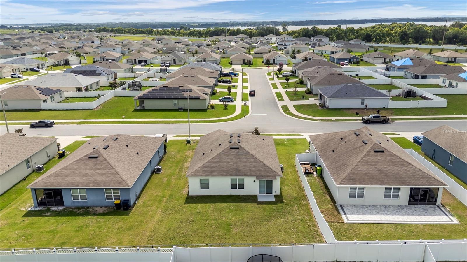 AUBURNDALE MANOR - Residential