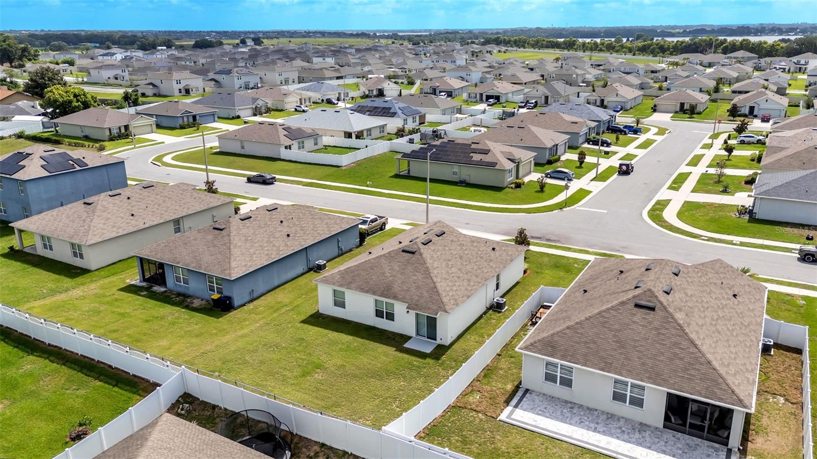 AUBURNDALE MANOR - Residential