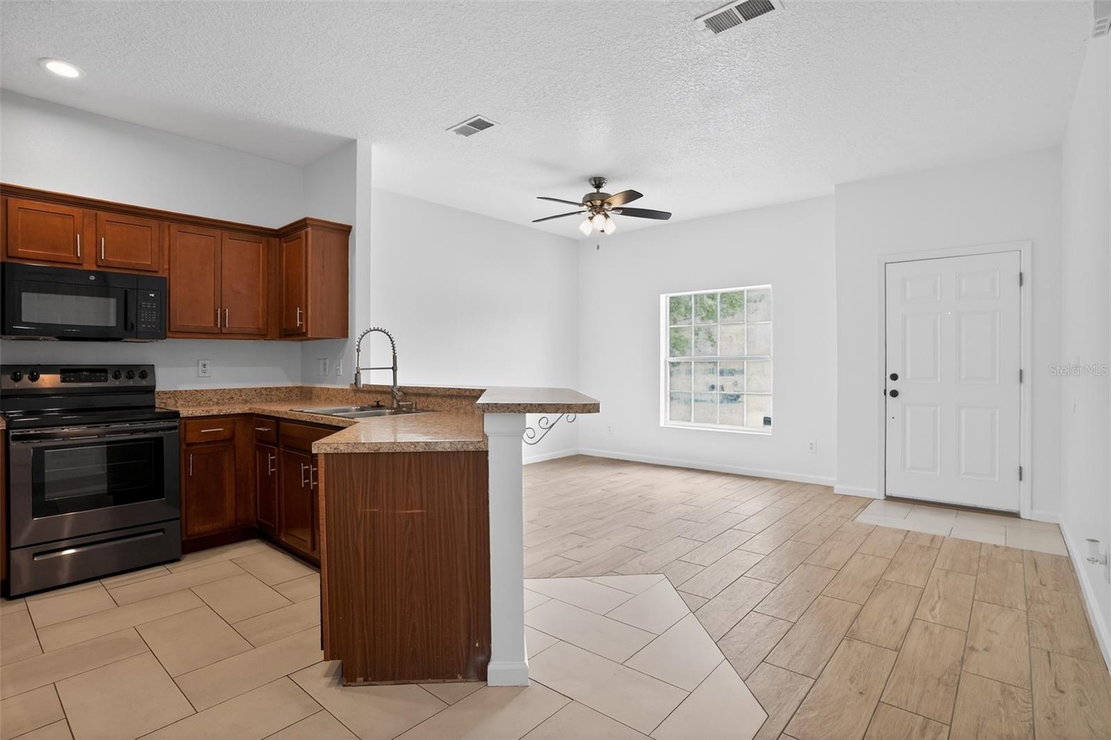 COQUINA COVE PH 01 - Residential