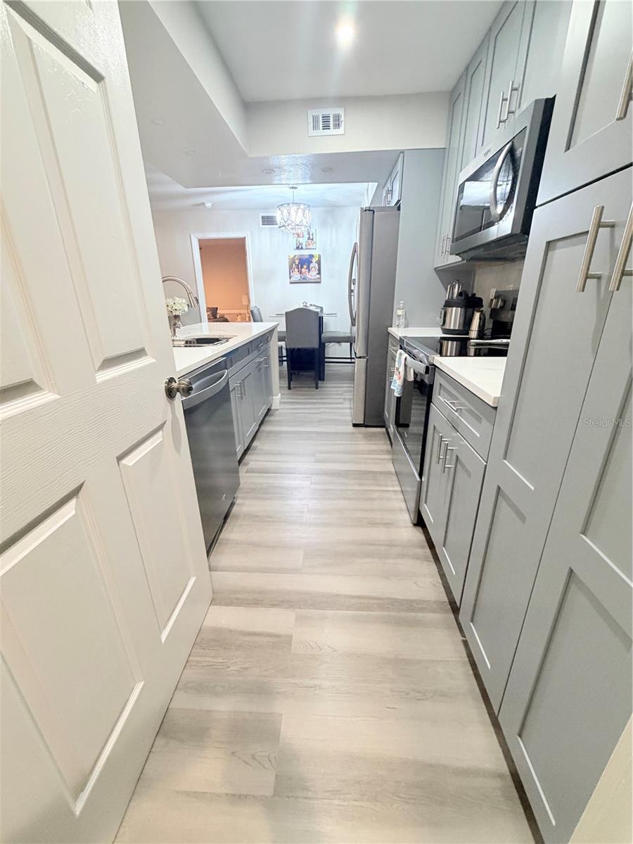 BLOSSOM PARK VILLAS CONDO - Residential