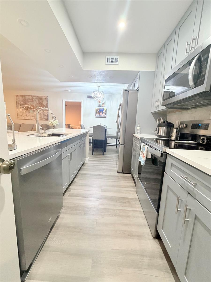 BLOSSOM PARK VILLAS CONDO - Residential