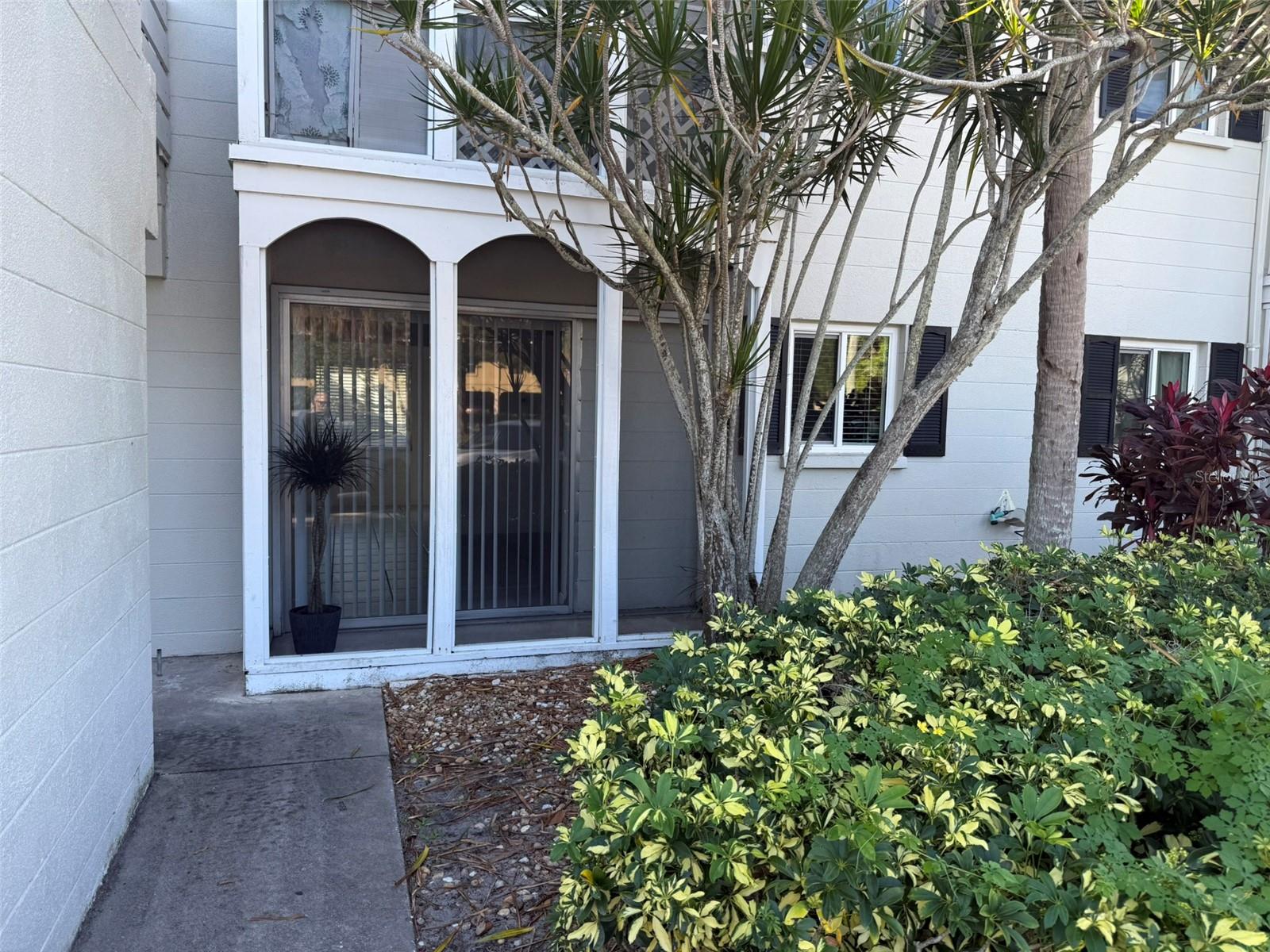 GARDEN APTS - Residential