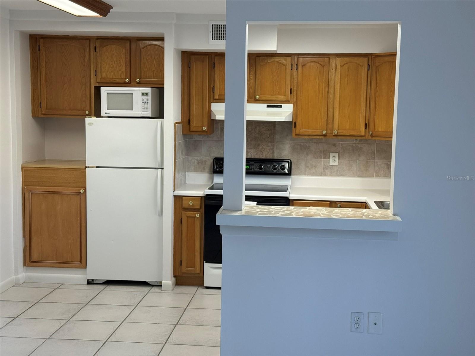 GARDEN APTS - Residential