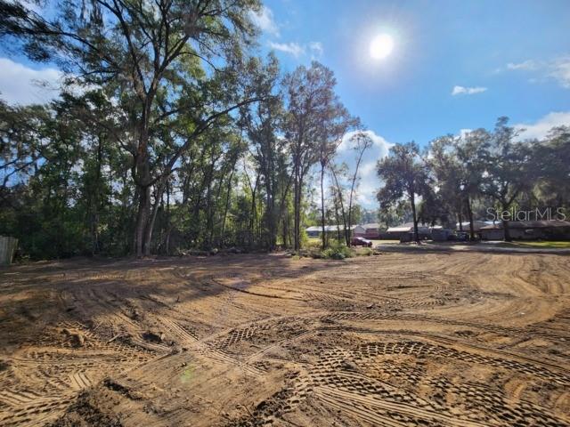 BELLEVIEW HEIGHTS ESTATE - Land