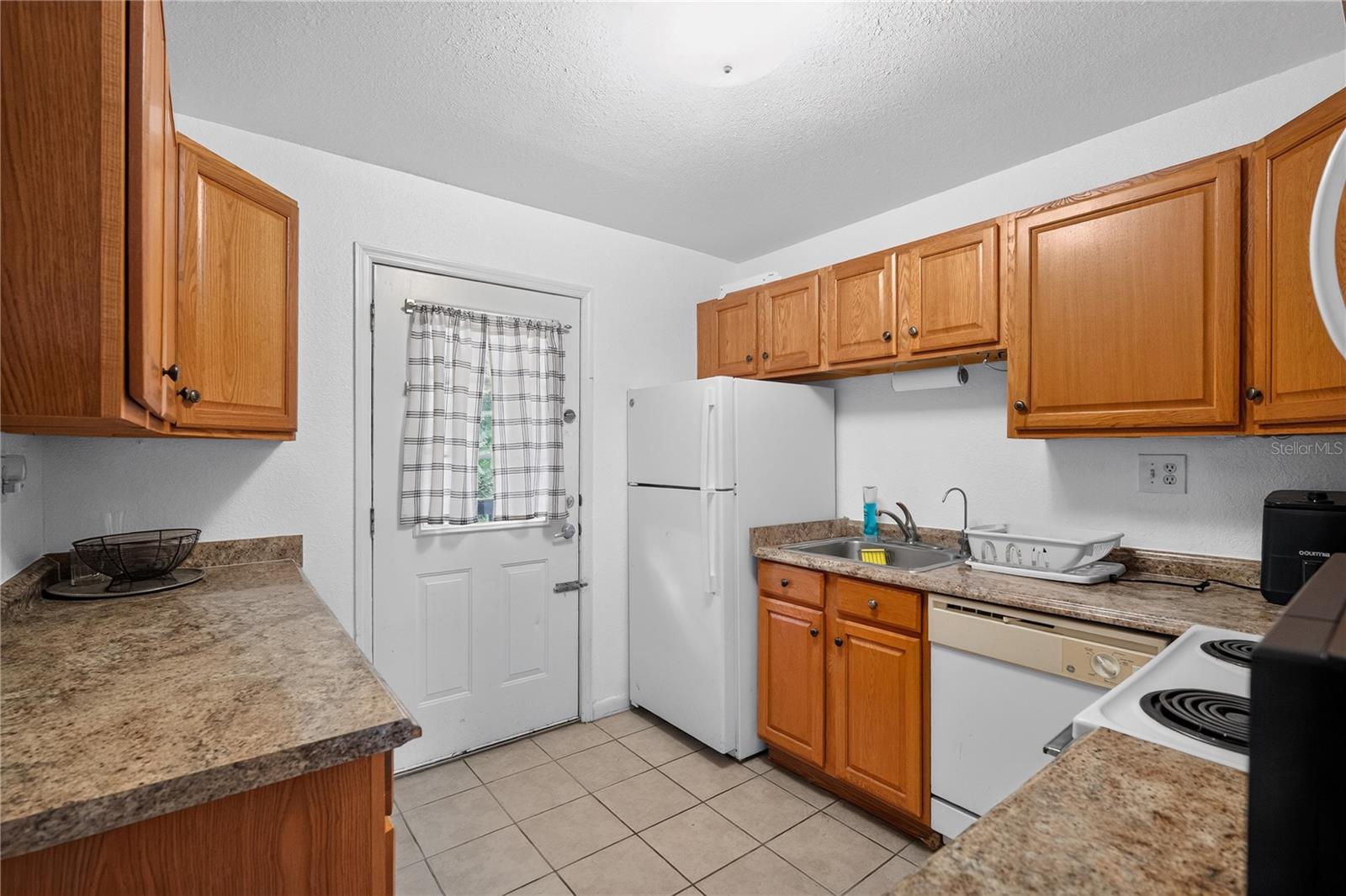 RENAISSANCE VILLAS CONDOMINIUM - Residential