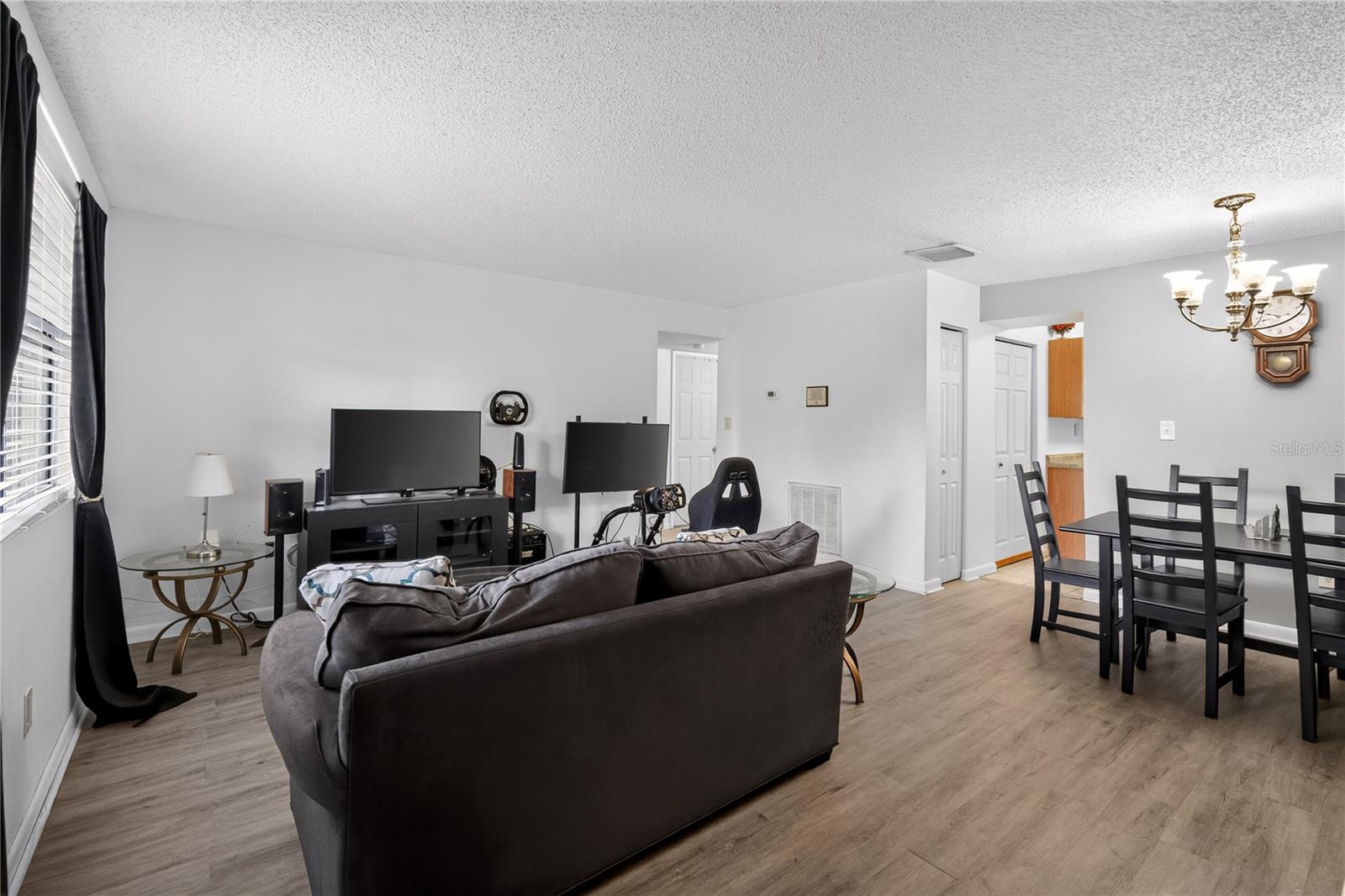 RENAISSANCE VILLAS CONDOMINIUM - Residential