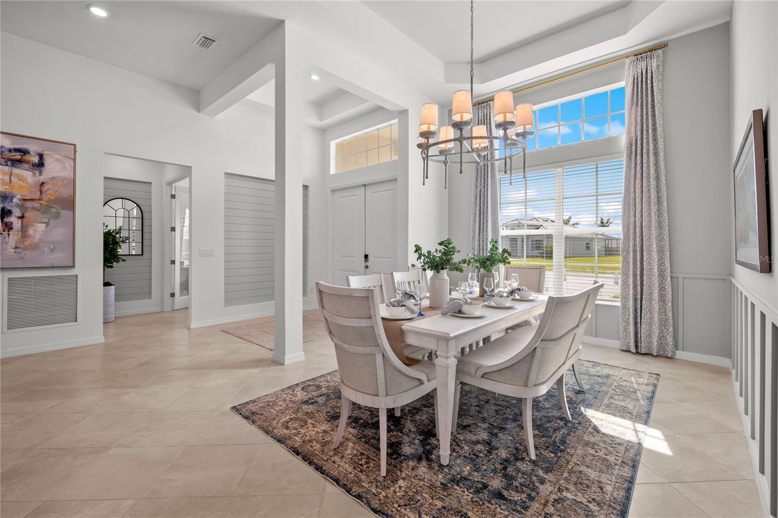 CALUSA COUNTRY CLUB - Residential