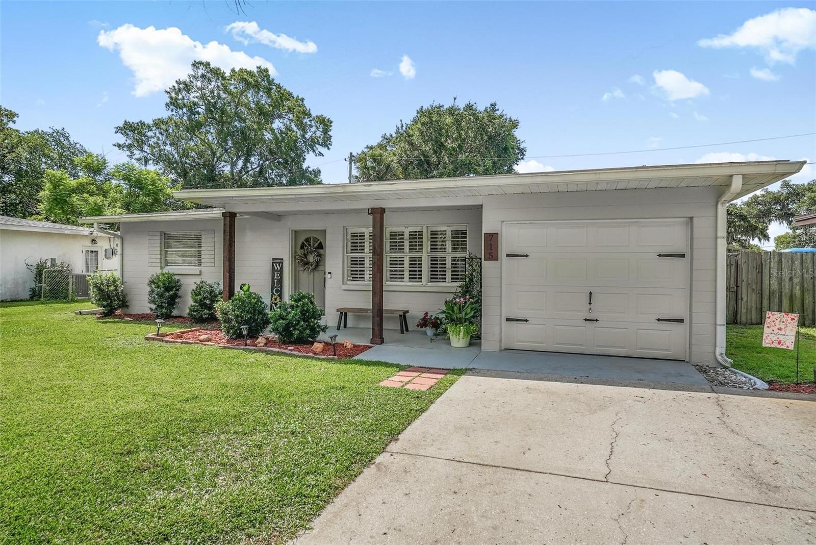 GOLFVIEW SEC 01 - Residential