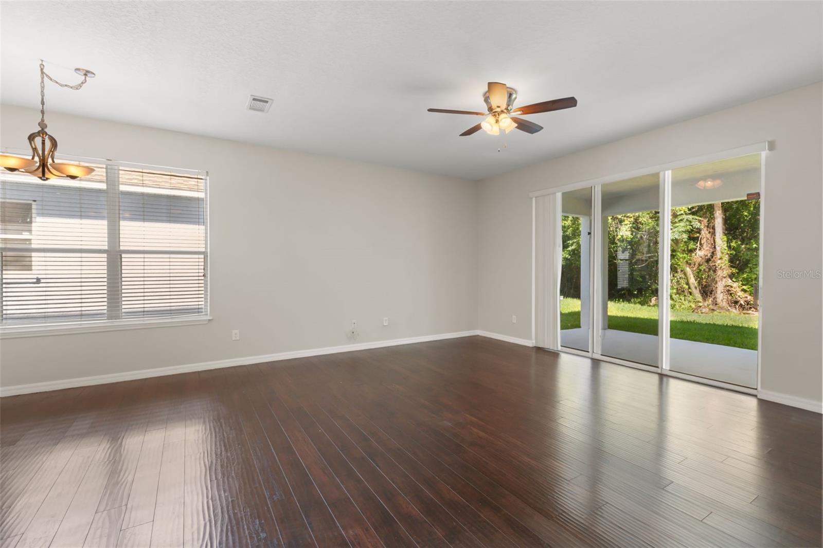 MAGNOLIA PARK - Residential