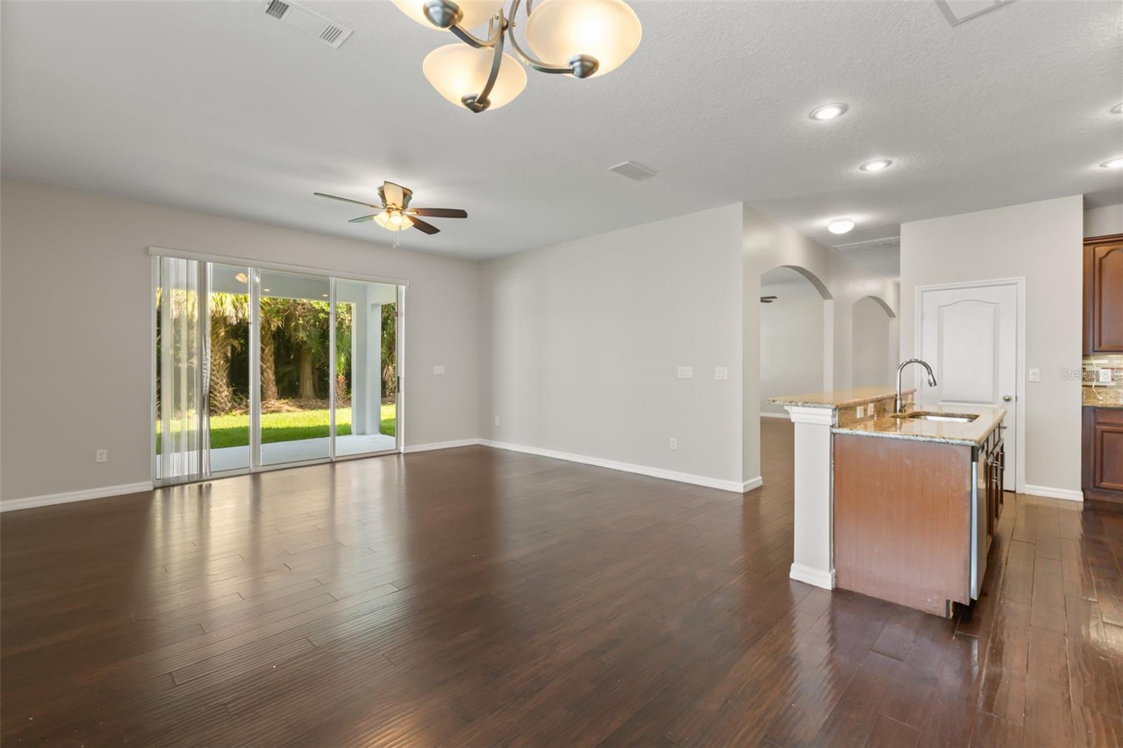 MAGNOLIA PARK - Residential