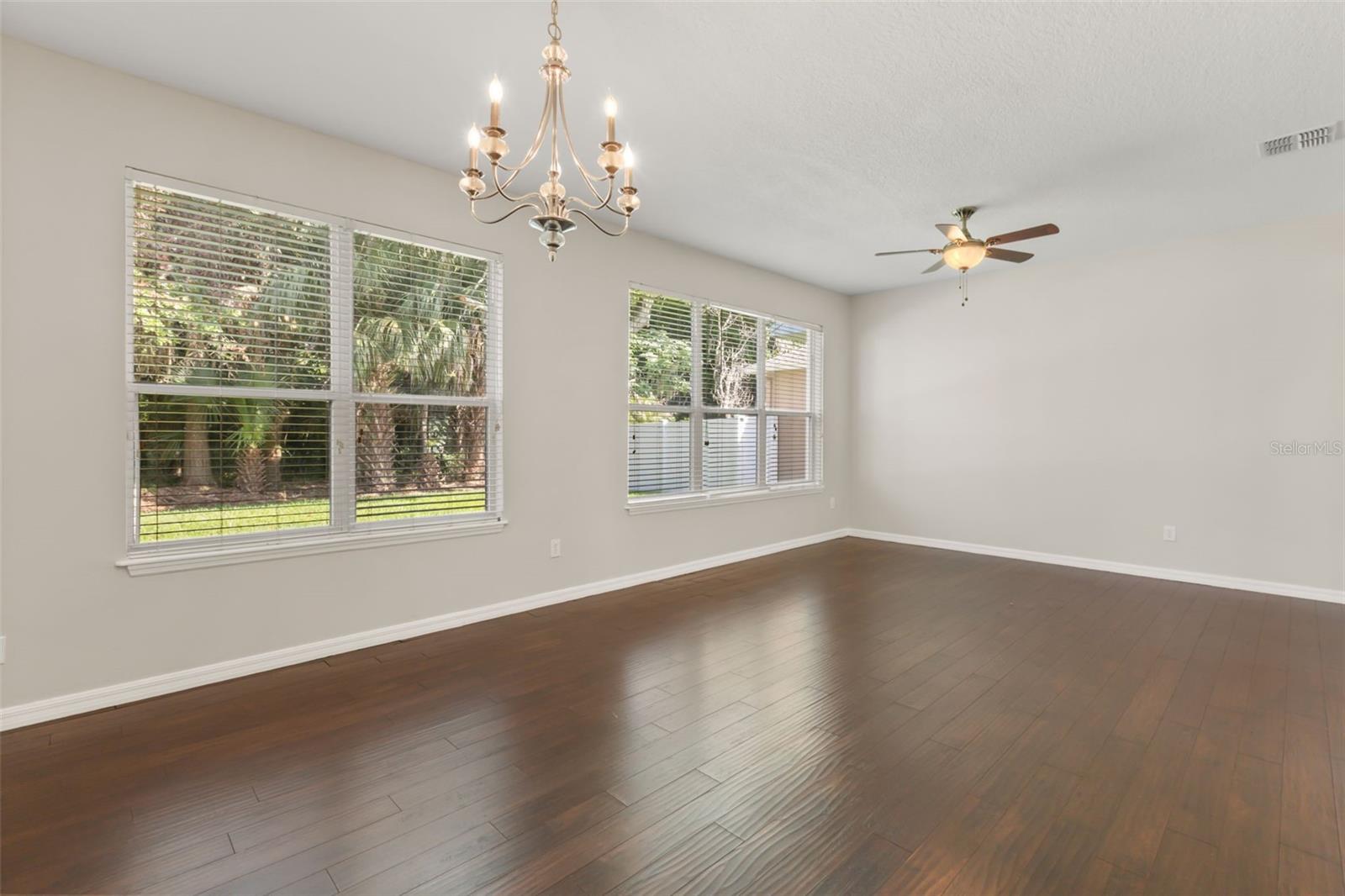 MAGNOLIA PARK - Residential