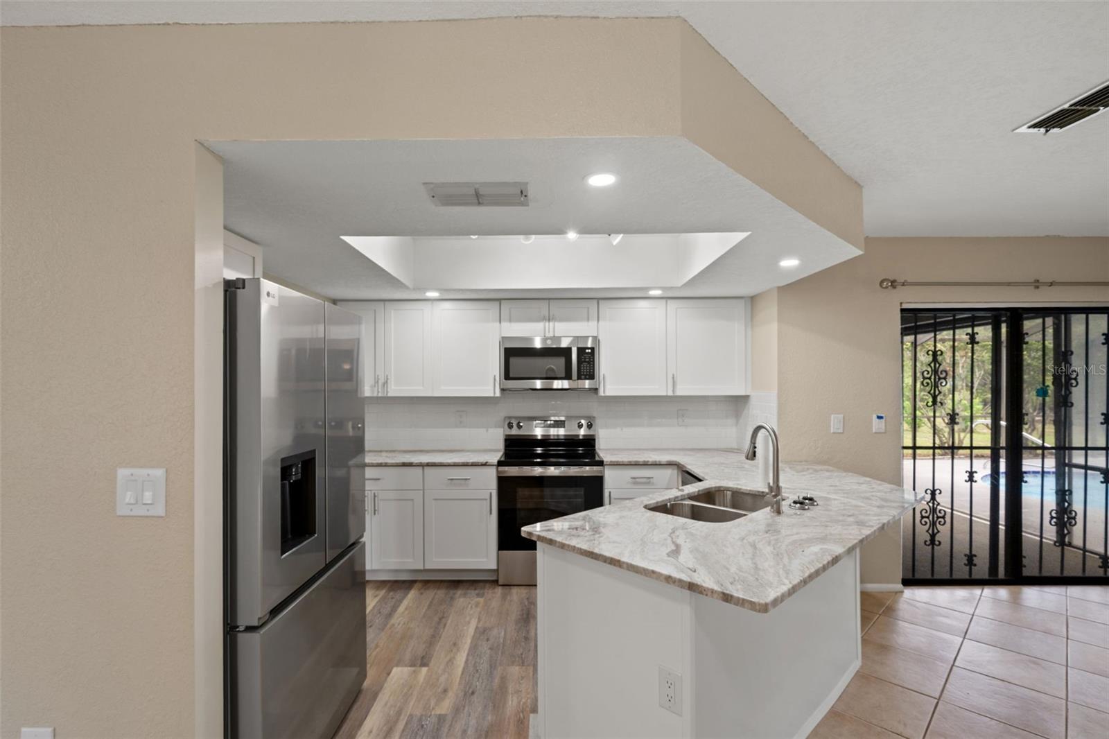 SPRING HILL - Residential