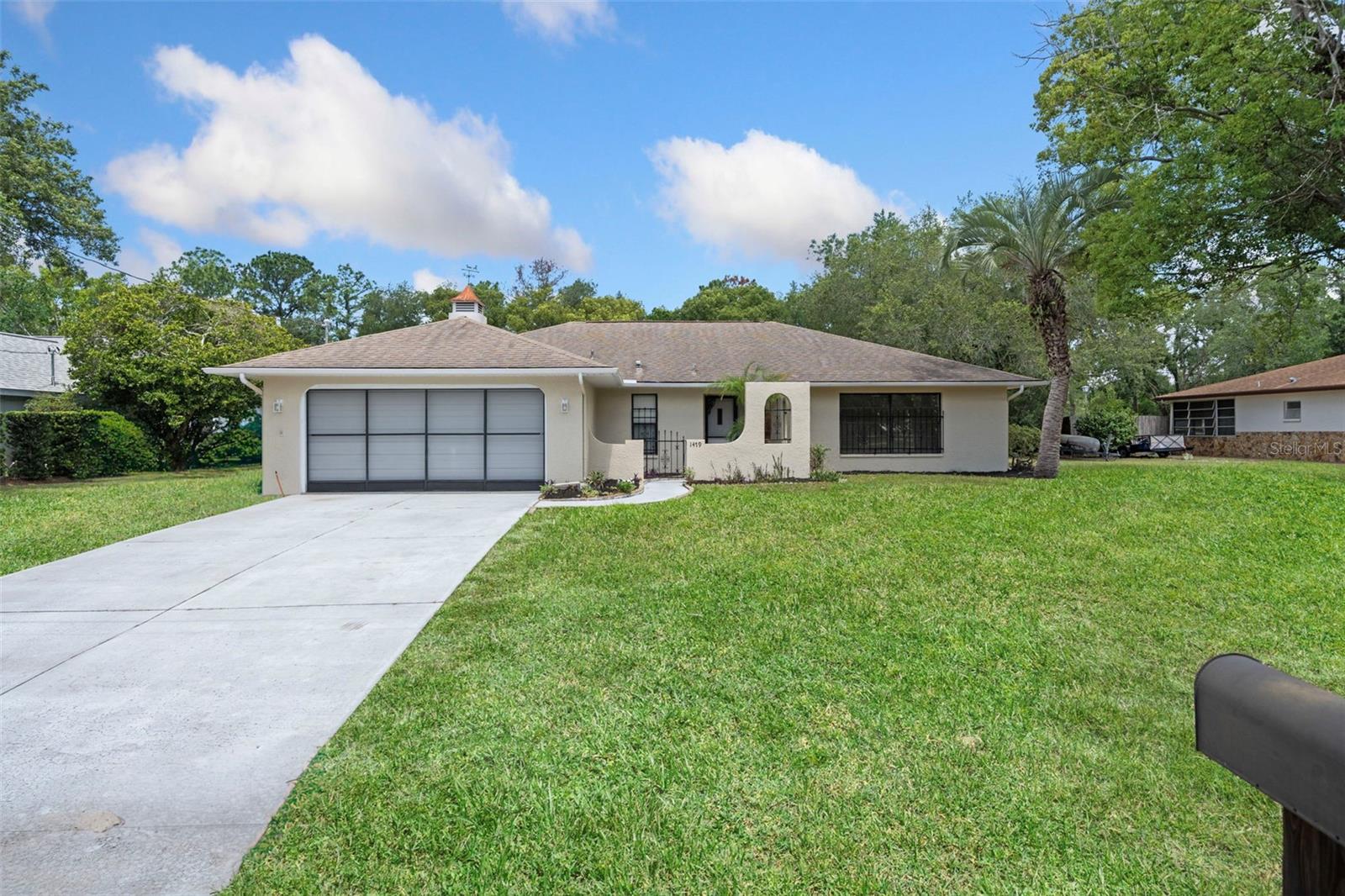 SPRING HILL - Residential
