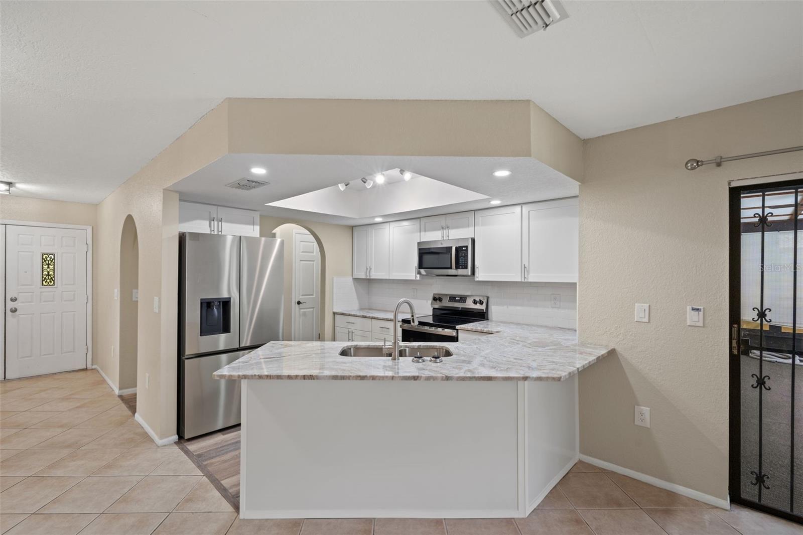 SPRING HILL - Residential