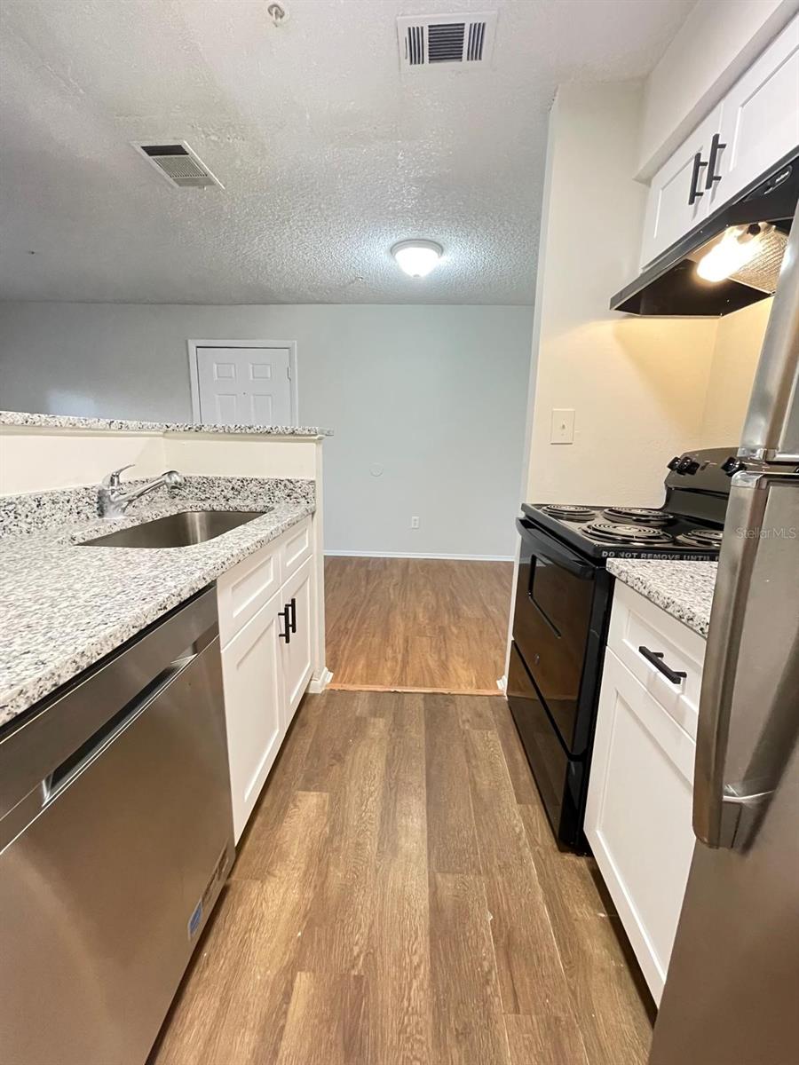OASIS AT PEARL LAKE A CONDO - Residential Lease