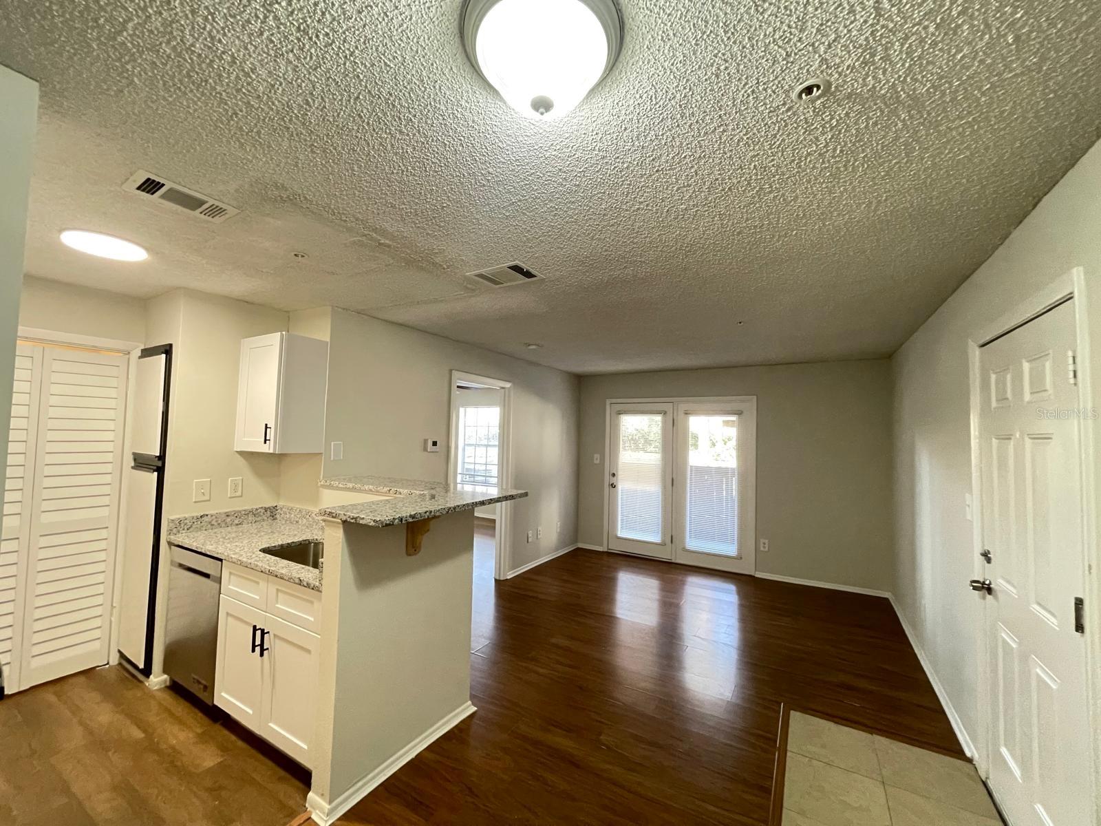 OASIS AT PEARL LAKE A CONDO - Residential Lease