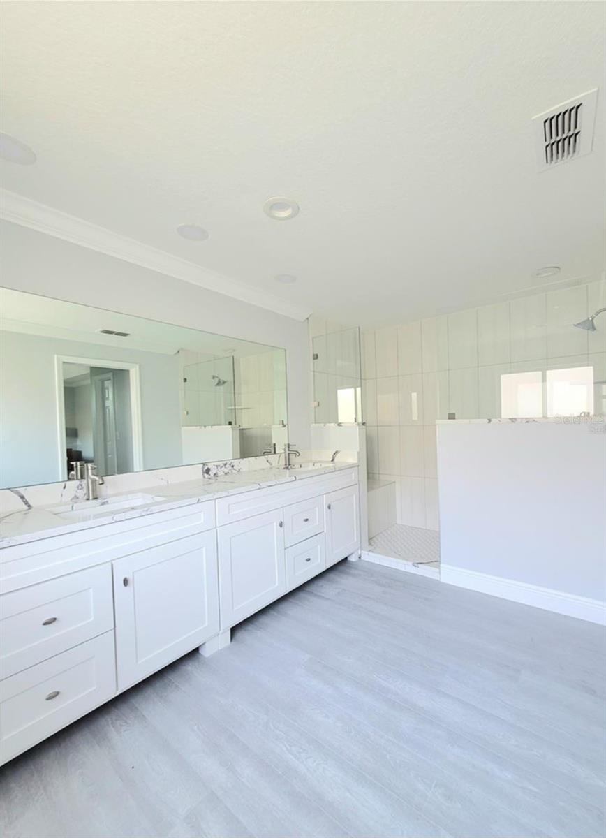BEACH CLUB ESTATES - Residential
