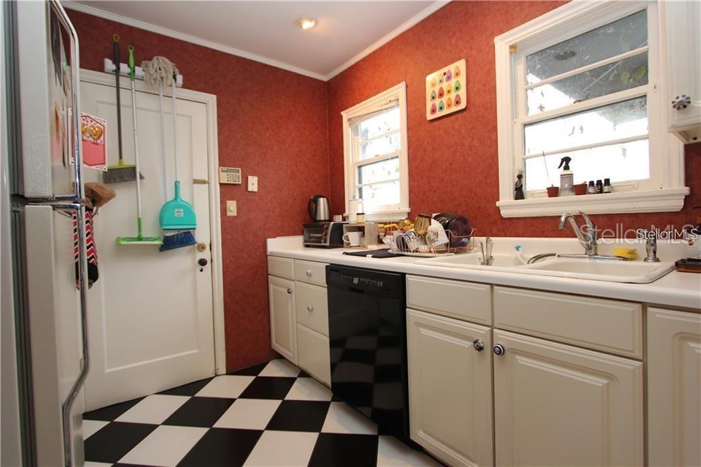 BEUCHLER SUB - Residential Lease