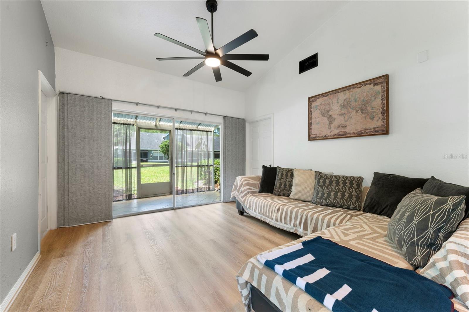 WATERFORD AT PALM HARBOR LUXURY CONDO - Residential