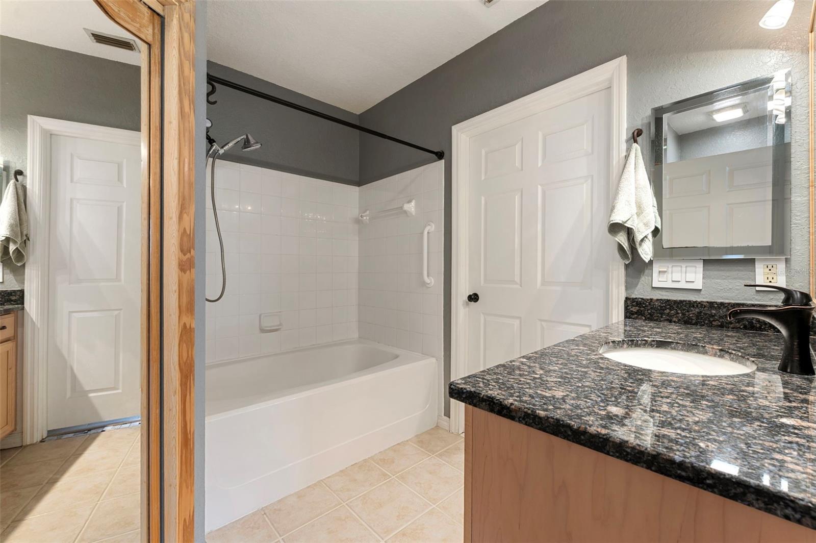 WATERFORD AT PALM HARBOR LUXURY CONDO - Residential