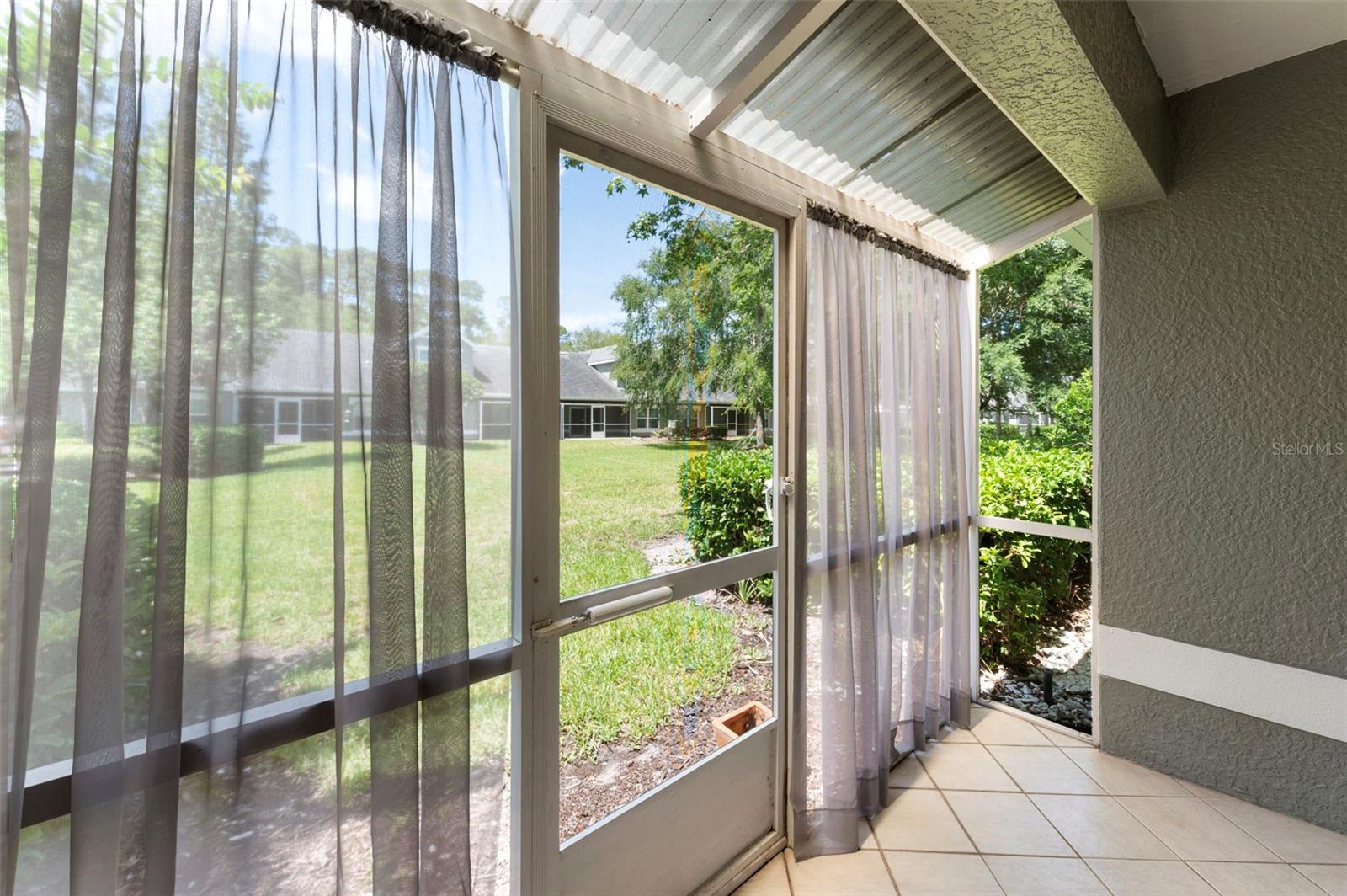 WATERFORD AT PALM HARBOR LUXURY CONDO - Residential