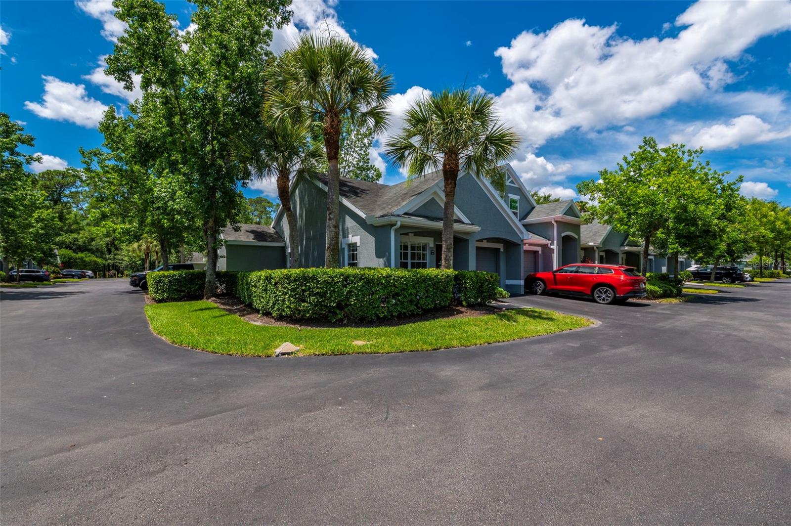 WATERFORD AT PALM HARBOR LUXURY CONDO - Residential