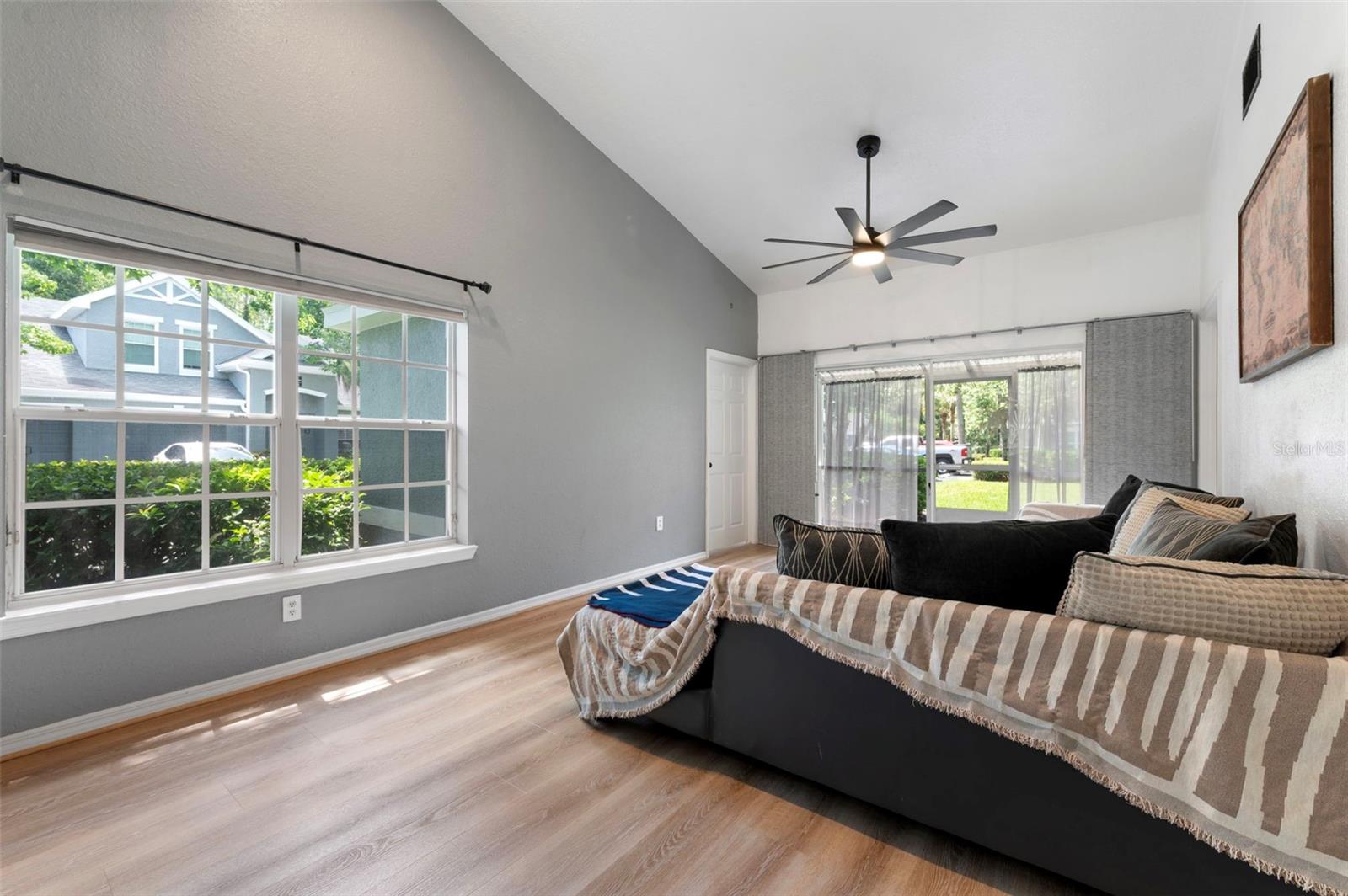 WATERFORD AT PALM HARBOR LUXURY CONDO - Residential