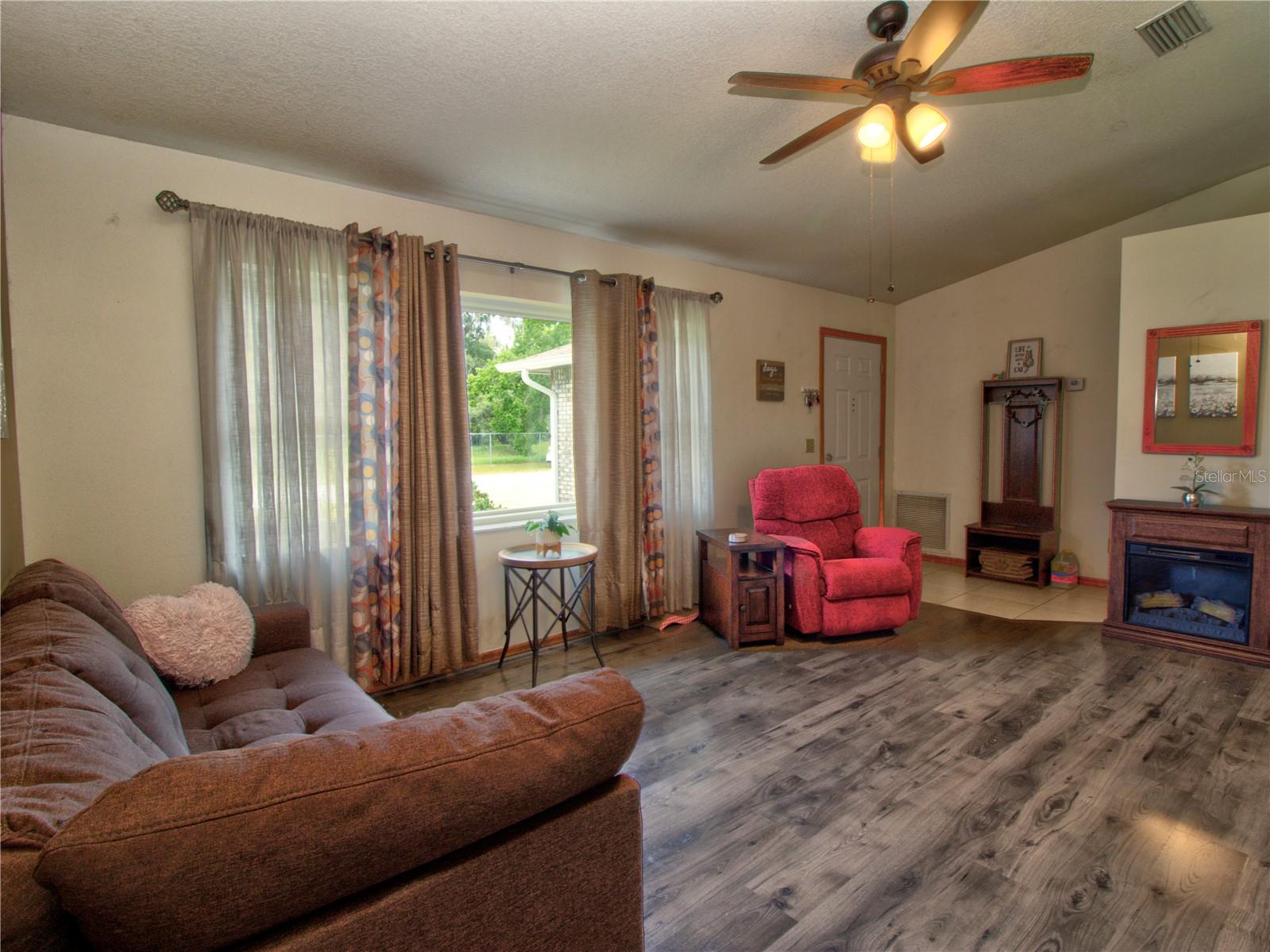 WINEBERRY - Residential