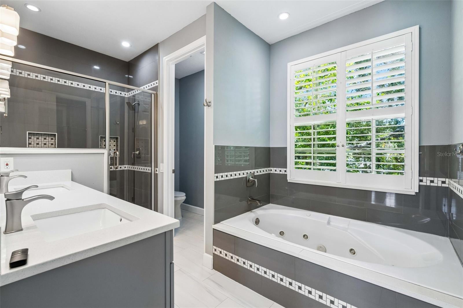 AUDUBON VILLAS TWNHMS - Residential