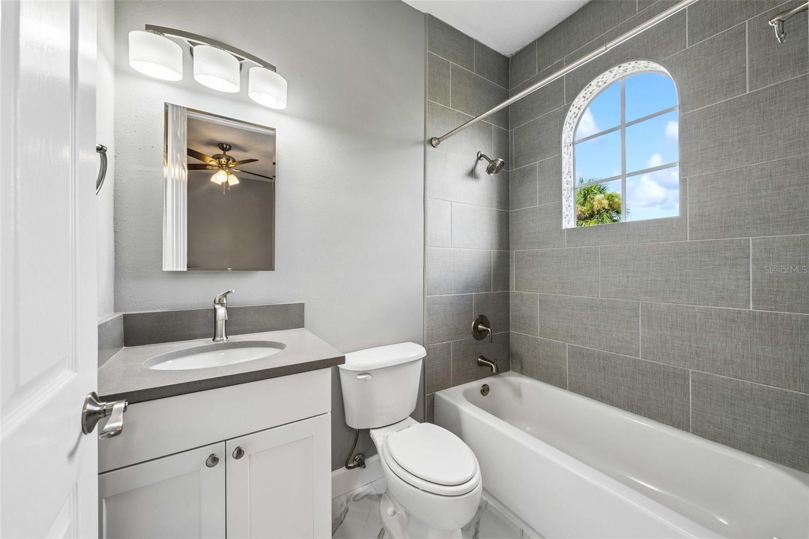 AUDUBON VILLAS TWNHMS - Residential