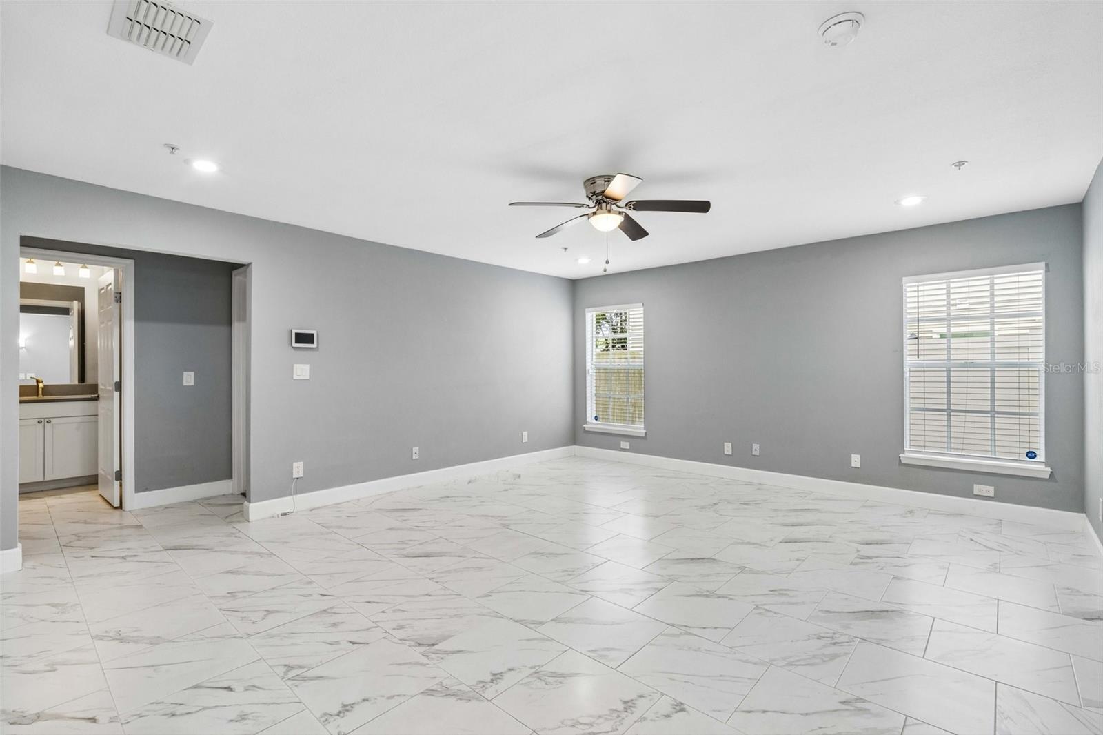 AUDUBON VILLAS TWNHMS - Residential