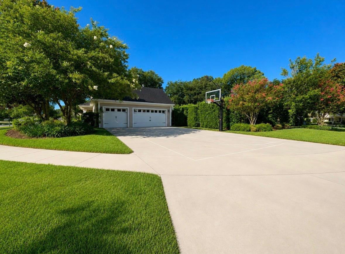 BROOKSIDE - Residential