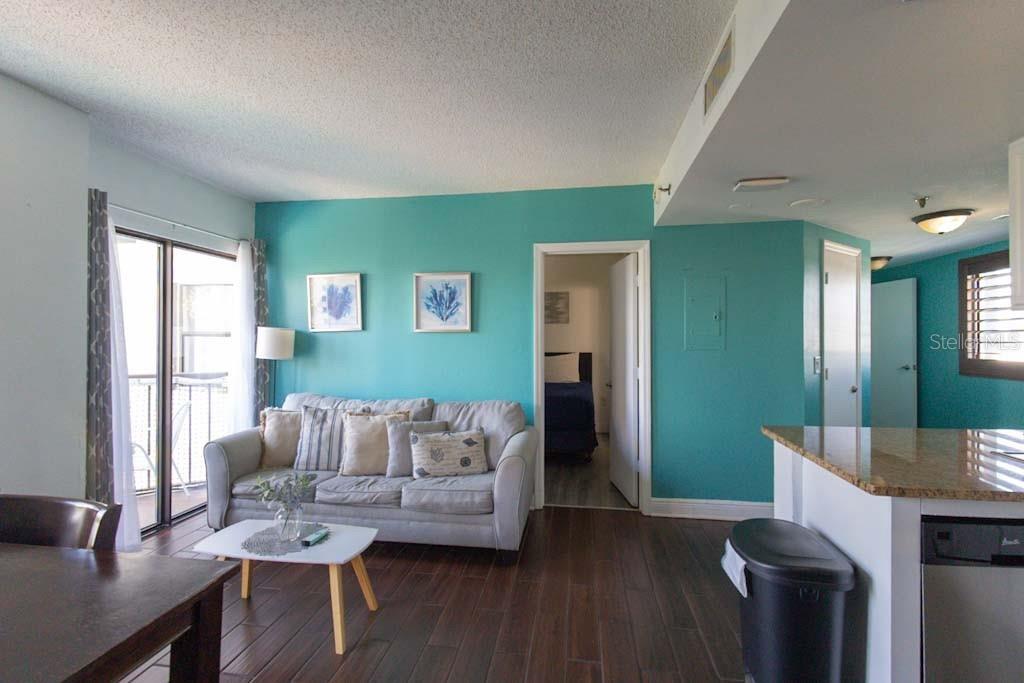 ENCLAVE AT ORLANDO - Residential