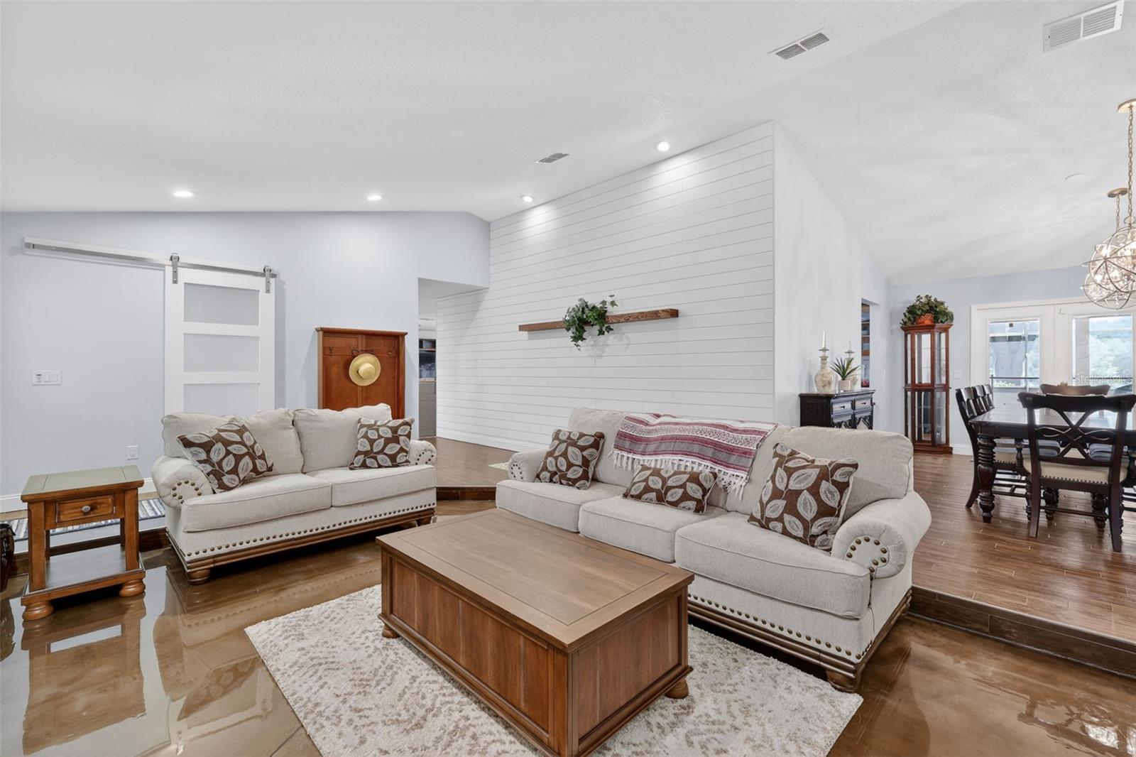 HIGLEY - Residential