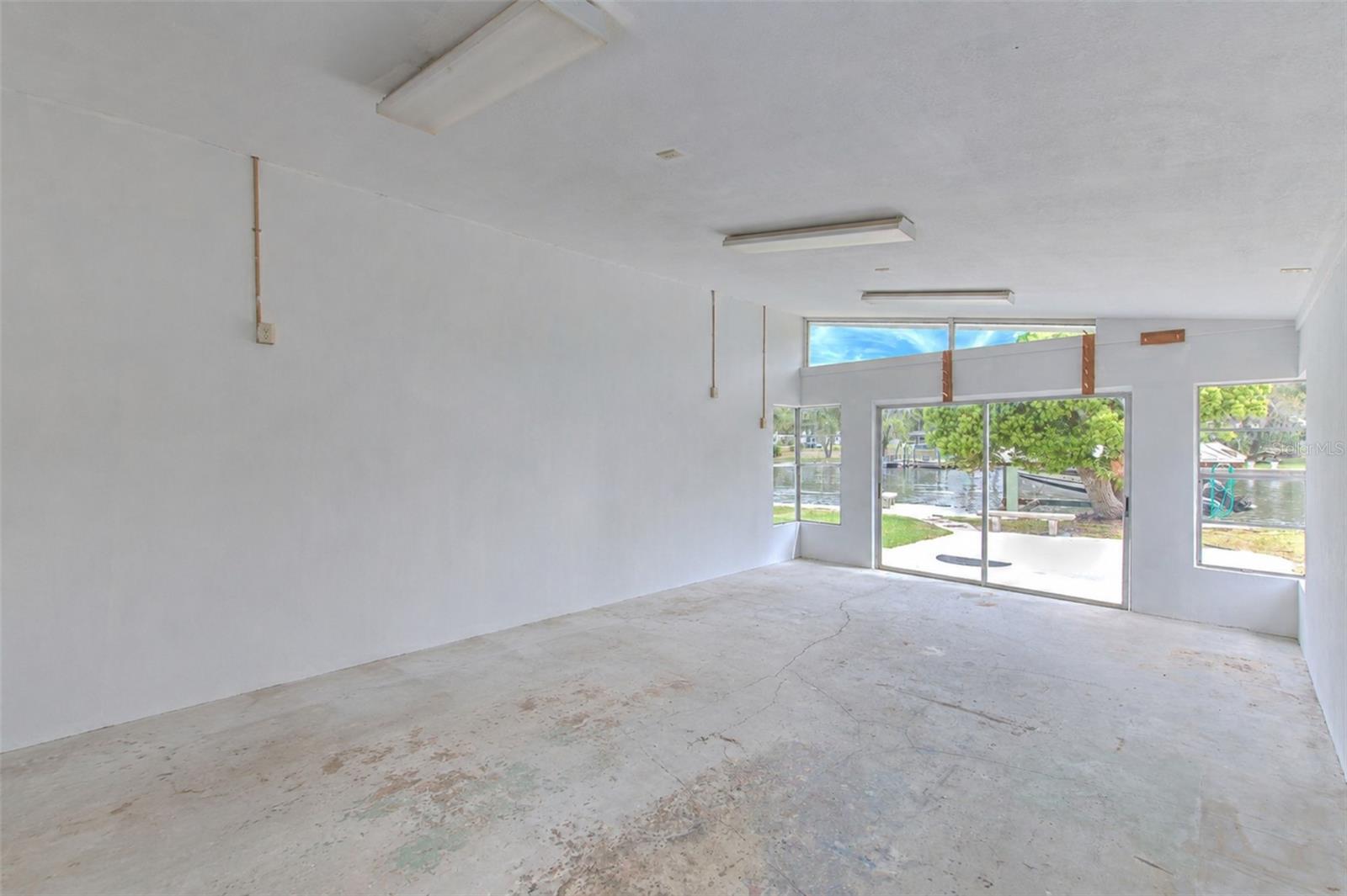 BAMBOO ESTATES - Residential