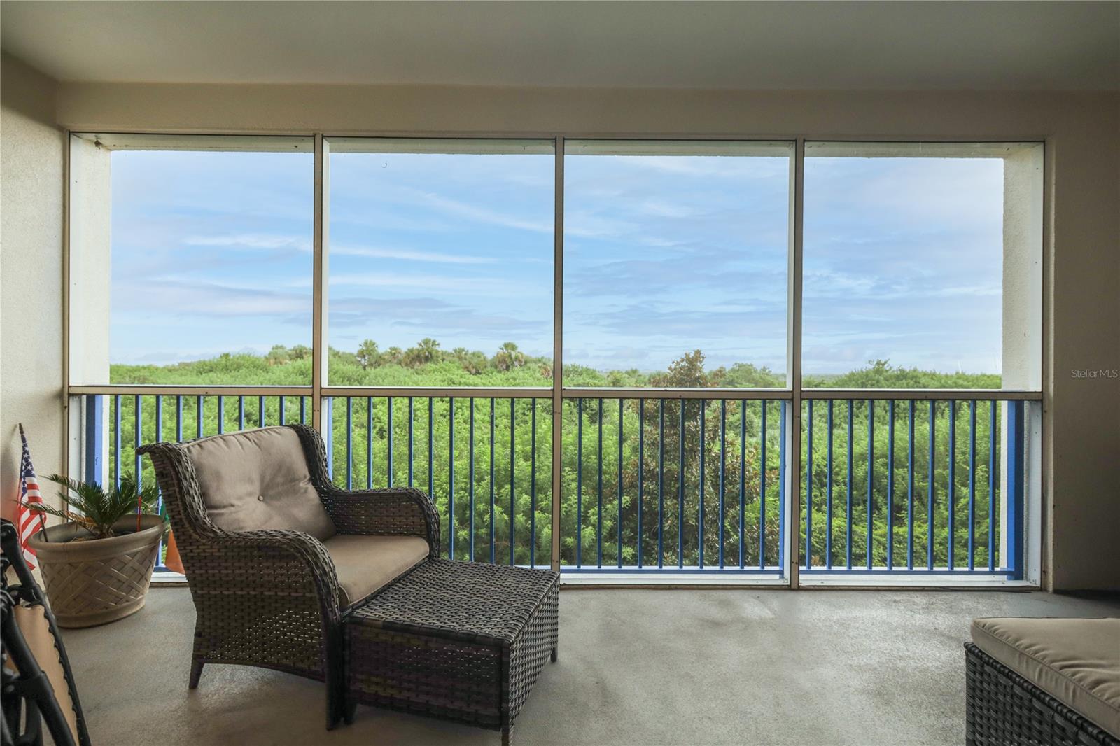 Ocean Walk Condo At Nsb Bldg 04 - Residential