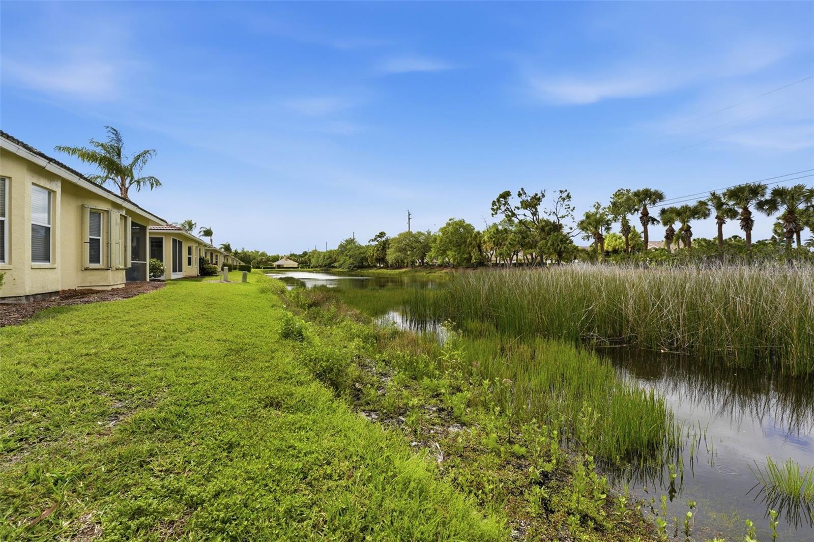 VISTA DEL LAGO - Residential