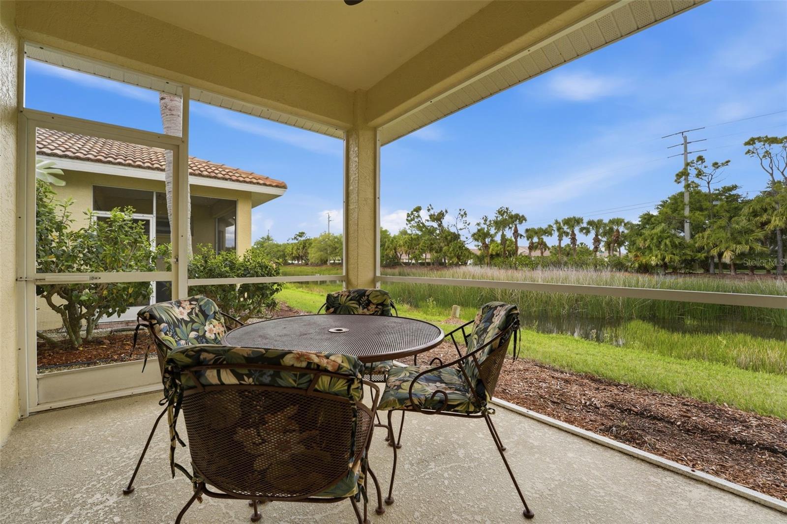 VISTA DEL LAGO - Residential