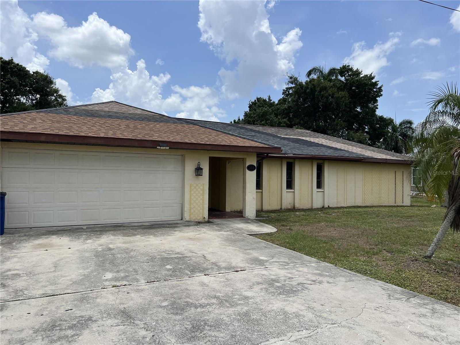 Spacious 3-bedroom, 2-bath single-family residence situated on a rare 1-acre lot in Bradenton. Built in 1981, this home offers approximately 1,780 square feet of living space and features numerous updates completed within the last six years, including the kitchen, bathrooms, electrical, and plumbing systems. The air conditioning system is approximately seven years old and in good working condition. The expansive lot provides ample space for outdoor living, storage, recreational vehicles, or future improvements.
