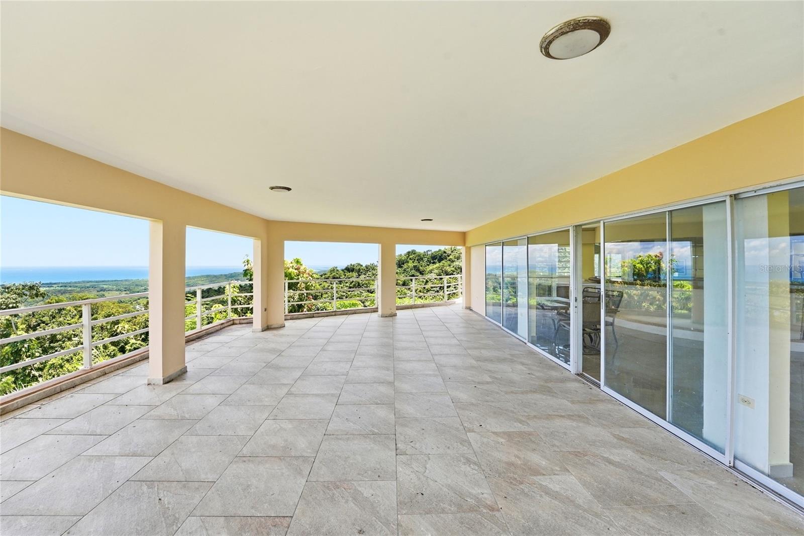 BO JUAN MARTIN - Residential