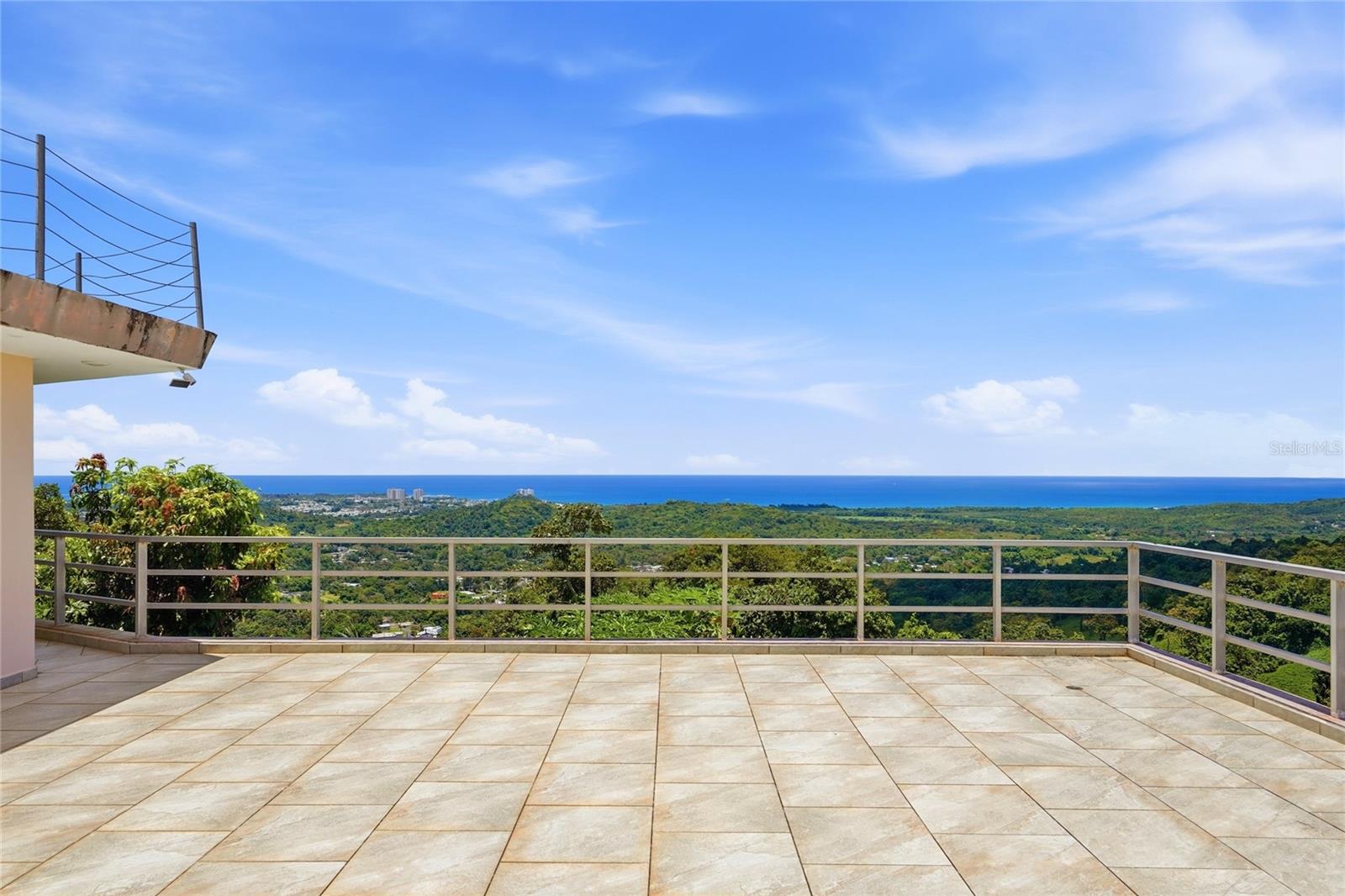 BO JUAN MARTIN - Residential