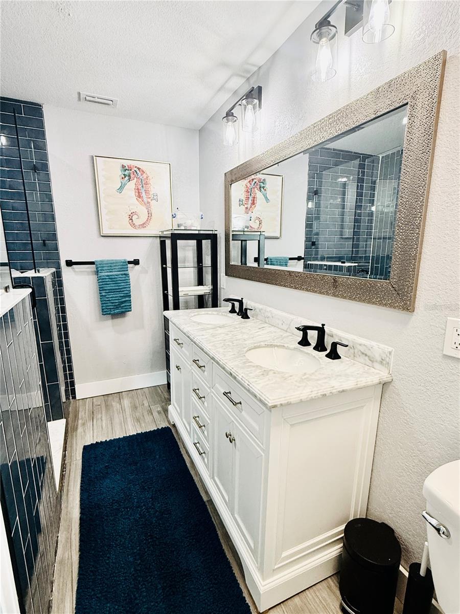 BOCA CIEGA WOODLANDS - Residential