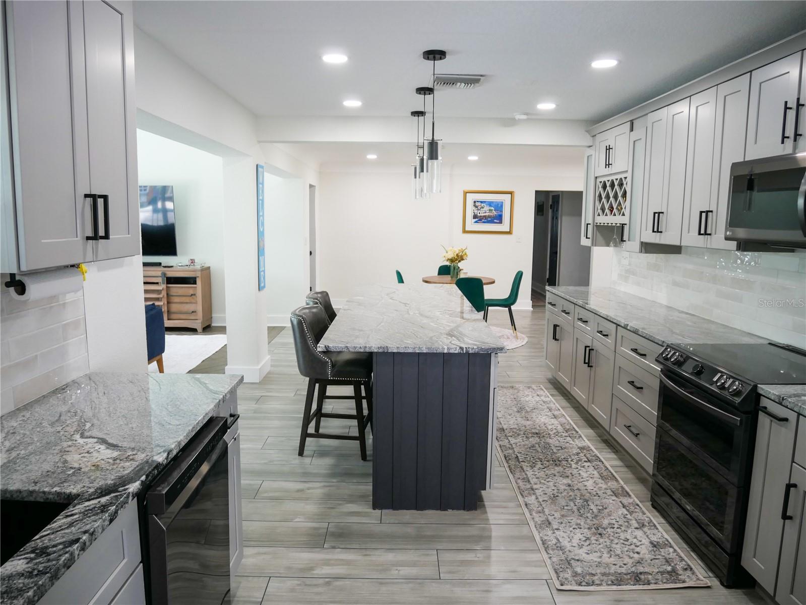 BOCA CIEGA WOODLANDS - Residential