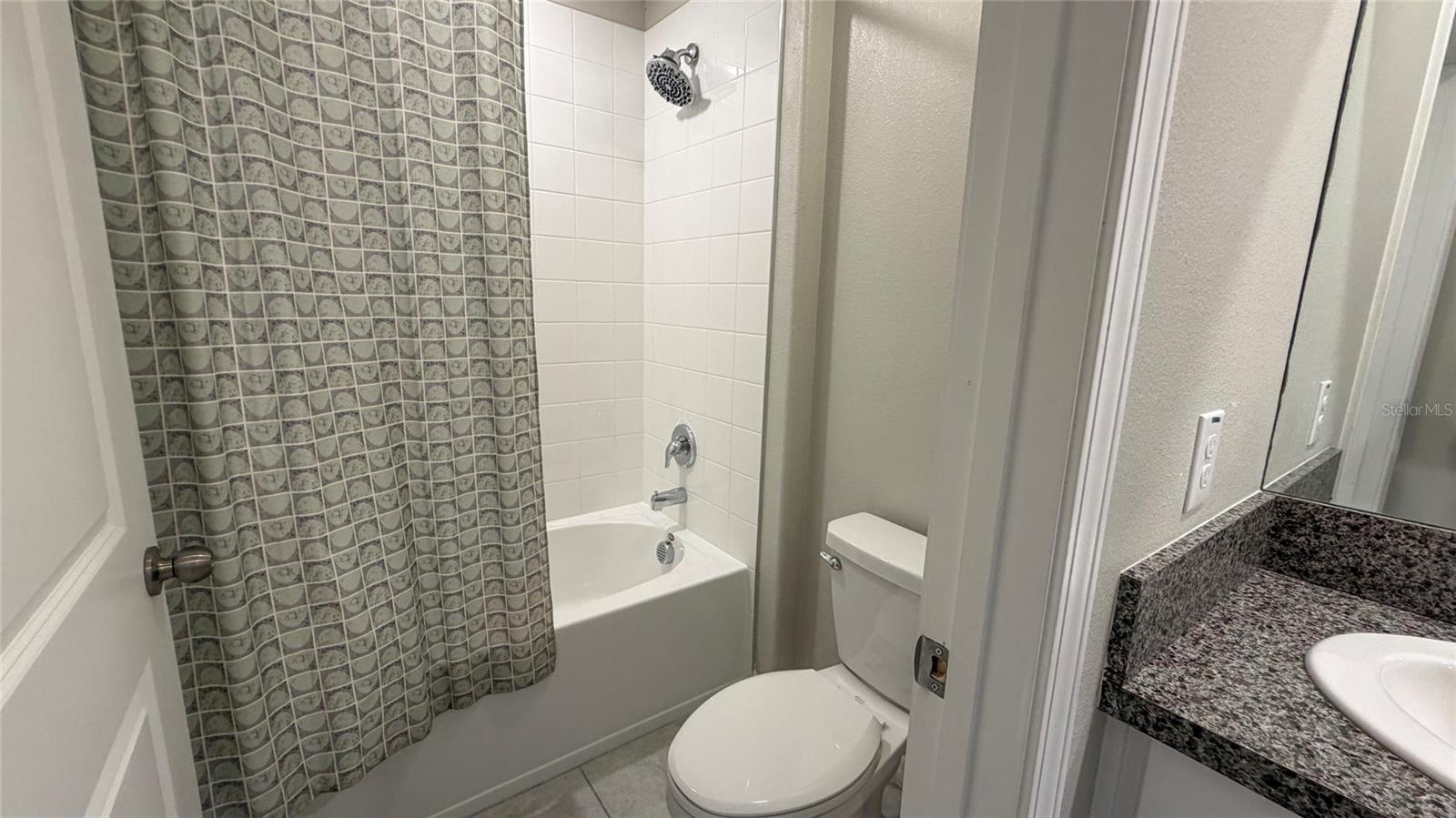 COPPERSPRING PH 2 - Residential Lease
