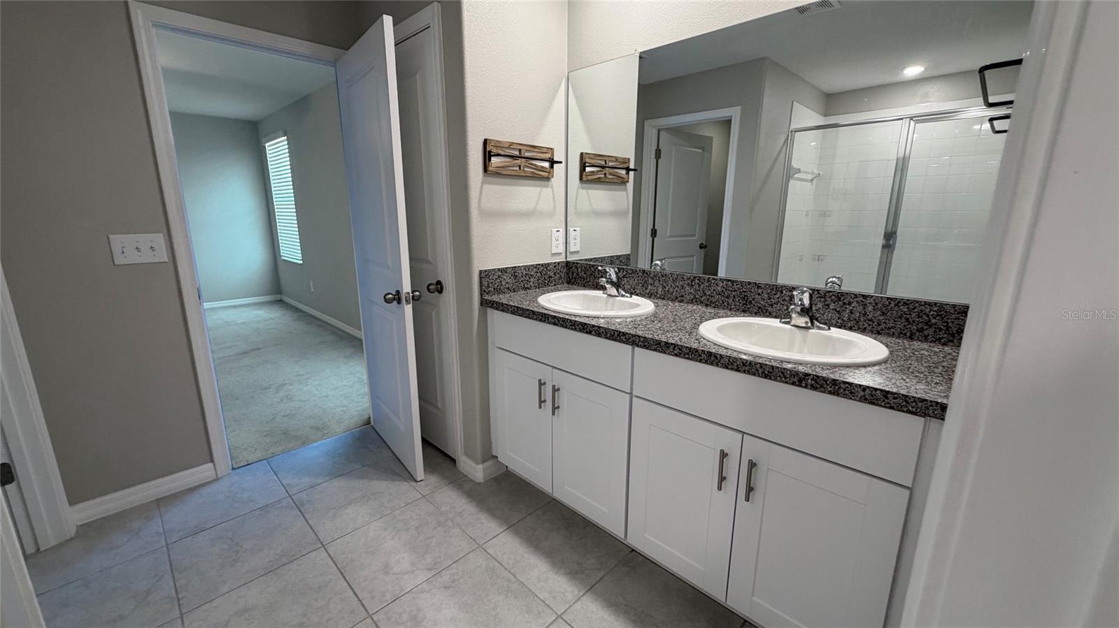 COPPERSPRING PH 2 - Residential Lease