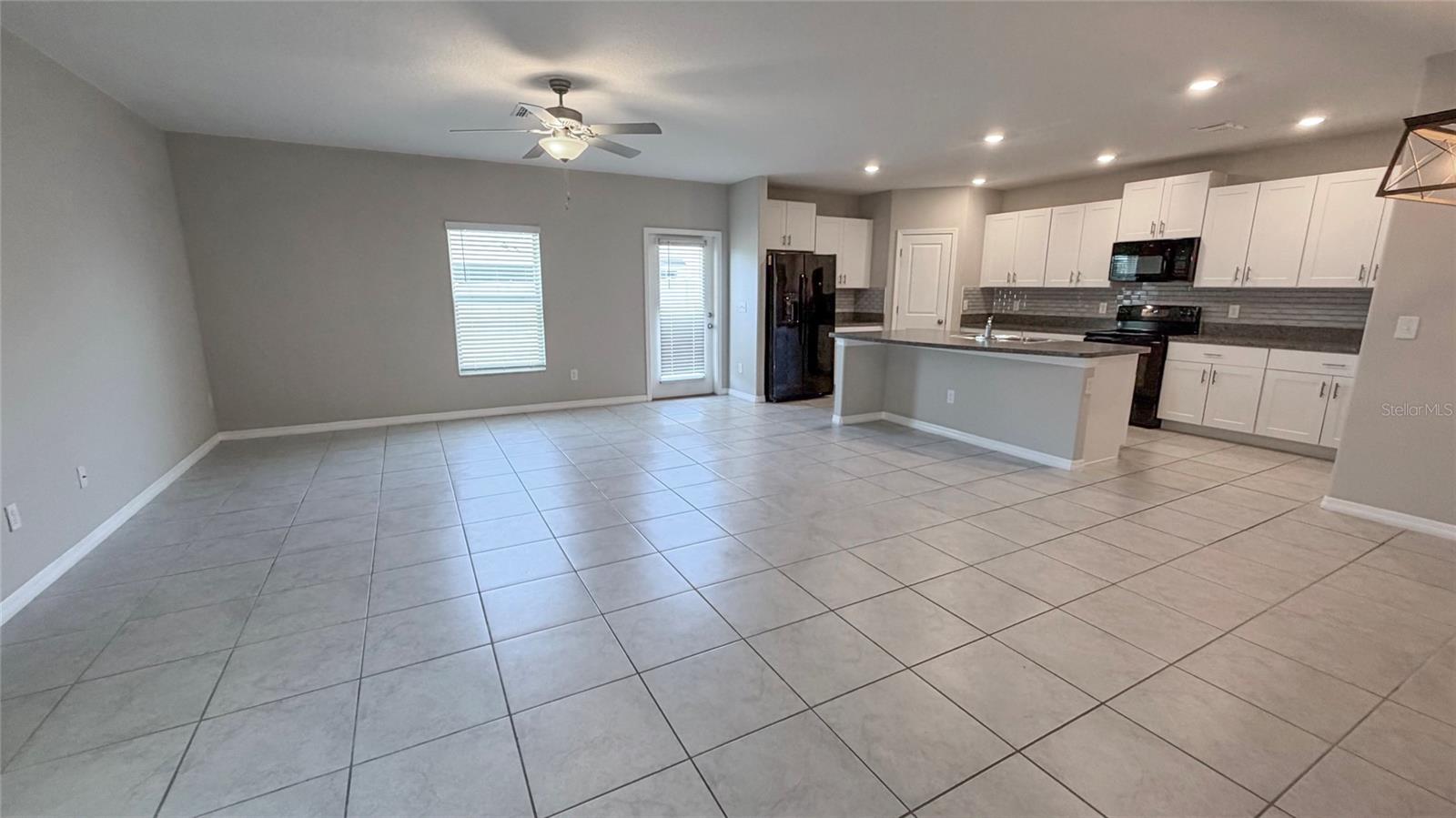 COPPERSPRING PH 2 - Residential Lease